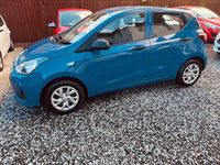 Used Hyundai i10 2018 Blue Hatchback