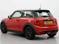 Used Mini Cooper S Hatch 192 HP (141 kW) 2018 Red Hatchback
