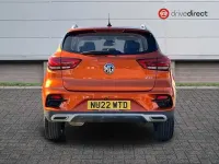 Usado MG ZS Exclusive 111 HP (81 kW) 2022 Laranja SUV