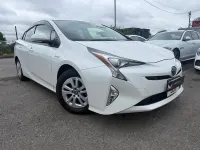 Used Toyota Prius Active 122 HP (89 kW) 2024 White Hatchback