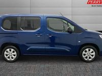 Used Vauxhall Combo 102 HP (75 kW) 2022 Estate
