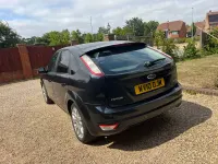 Used Ford Focus Zetec 98 HP (72 kW) 2010 Black Hatchback