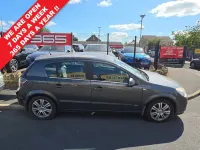 Used Vauxhall Astra Design Edition 113 HP (83 kW) 2009 Grey Hatchback