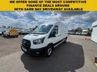 Begagnad Ford Transit S 2023 Vit Van