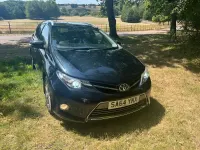 Used Toyota Auris Hybrid 2014 Black Estate