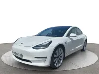 Begagnad Tesla Model 3 Performance 461 kW (627 HK) 2019 Vit Sedan