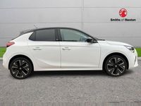 Used Vauxhall Corsa-e Elite 98 kW (134 HP) 2020 White Hatchback