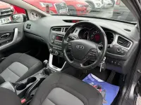 Used Kia Ceed 126 HP (92 kW) 2015 Silver Hatchback