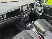 Usado VW T-Roc R-line 150 HP (110 kW) 2023 Preto SUV