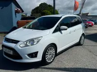 Used Ford Grand C-Max Titanium 115 HP (84 kW) 2013 White MPV