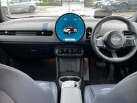 Used Mini Cooper S Hatch 201 HP (147 kW) 2025 White Hatchback