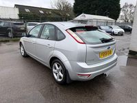 Used Ford Focus Zetec 2009 Silver Hatchback