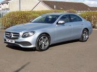 Używany Mercedes E220 SE 2017 Srebrny Sedan/Limuzyna