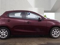 Usado Mazda 2 90 HP (66 kW) 2019 Vermelho Citadino