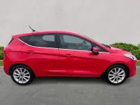 Second-hand Ford Fiesta Titanium 100 CP (73 kW) 2019 Roșu Hatchback