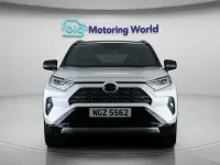 Usado Toyota RAV4 218 HP (160 kW) 2023 SUV