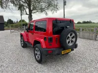 Used Jeep Wrangler Overland 200 HP (147 kW) 2017 Red SUV