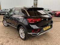 Used VW T-Roc Style 150 HP (110 kW) 2023 Black SUV