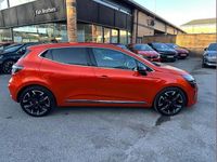 Used Renault Clio V Techno 90 HP (66 kW) 2025 Valencia orange  Hatchback