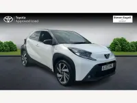 Used Toyota Aygo X 72 HP (52 kW) 2023 White SUV