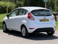 Used Ford Fiesta Zetec 2017 White Hatchback