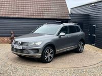 used VW Touareg 3.0 V6 R-LINE TDI BLUEMOTION TECHNOLOGY 5d 259 BHP