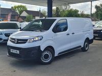 Used Vauxhall Vivaro S 100 HP (73 kW) 2023 White MPV