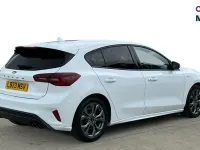 Used Ford Focus ST-Line 125 HP (91 kW) 2023 White Hatchback