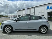 Used Renault Clio V Evolution 143 HP (105 kW) 2024 Grey Hatchback