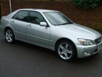 Used Lexus IS200 153 HP (112 kW) 2001 Sedan