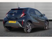 Used Toyota Aygo X 72 HP (52 kW) 2023 Green SUV