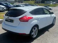 Used Ford Focus Zetec 120 HP (88 kW) 2014 White Hatchback
