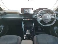 Used Peugeot 208 Active+ 100 HP (73 kW) 2023 White Hatchback