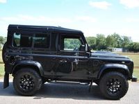 Used Land Rover Defender 122 HP (89 kW) 2015 Santorini black SUV