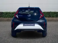 Used Toyota Aygo X 72 HP (52 kW) 2023 White SUV