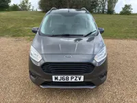 Używany Ford Transit Limited 100 KM (73 kW) 2018 Szary Van