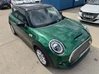 Used Mini Cooper SE Hatch 33 kW (45 HP) 2020 Green Hatchback