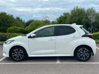 Used Toyota Yaris Hybrid Design 116 HP (85 kW) 2022 White Hatchback