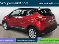 Used Renault Captur Dynamique 90 HP (66 kW) 2016 Red/black SUV