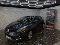 Used Renault Clio Dynamique 75 HP (55 kW) 2017 Grey Hatchback