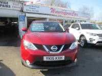 Used Nissan Qashqai Acenta 115 HP (84 kW) 2015 Red SUV