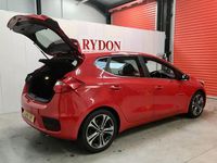 Używany Kia Ceed 136 KM (100 kW) 2017 Czerwony Hatchback