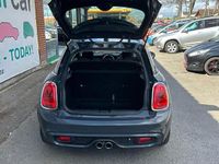 Begagnad Mini Cooper S Hatch 170 HK (125 kW) 2017 Grå Halvkombi