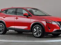 Used Nissan Qashqai Acenta Premium 140 HP (102 kW) 2023 Red SUV