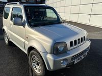 Used Suzuki Jimny 80 HP (58 kW) 2004 Silver SUV
