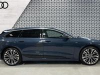 Second-hand Audi A6 e-tron S-Line 269 kW (367 CP) 2026 Albastru Break