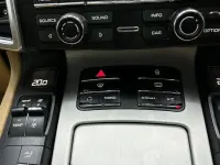 Used Porsche Cayenne 245 HP (180 kW) 2012 White SUV