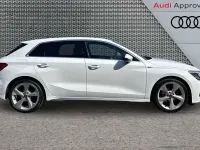 Used Audi A3 S-Line 108 HP (79 kW) 2023 White Sedan