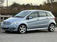 Usado Mercedes B160 2010 Azul Monovolume