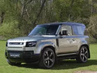Używany Land Rover Defender HSE Dynamic 2024 Zielony SUV